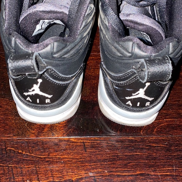 Used Youth Boys Air Jordan Flights Size 6.5y - Picture 3 of 8